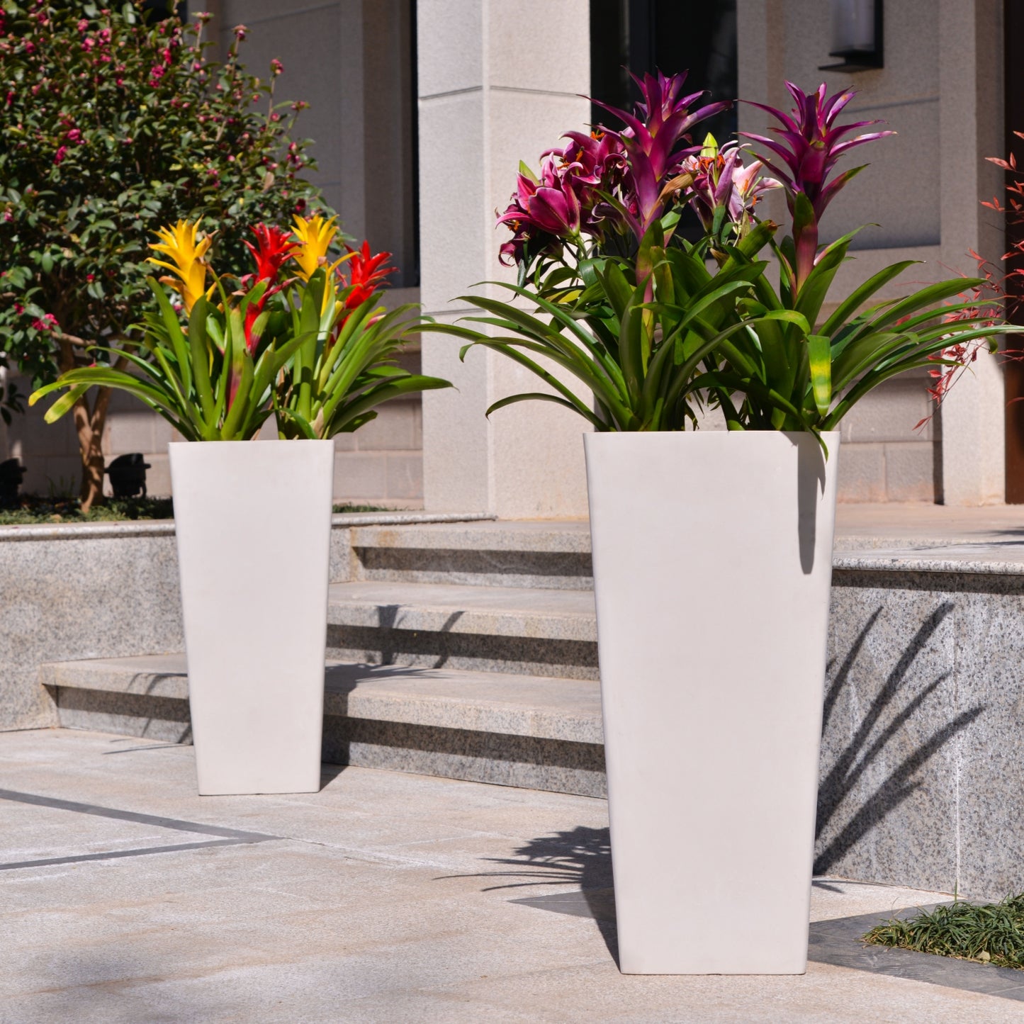 GreenShip 27 inch Tall Planters for Outdoor Plants, Large Flower Pots with Drainage & Inner Shelf, Modern Decorative Garden Pots for Porch, Patio, Front Door